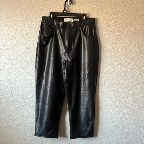 Abercrombie & Fitch Black Sleek Leather Pants crop - Picture 3 of 5